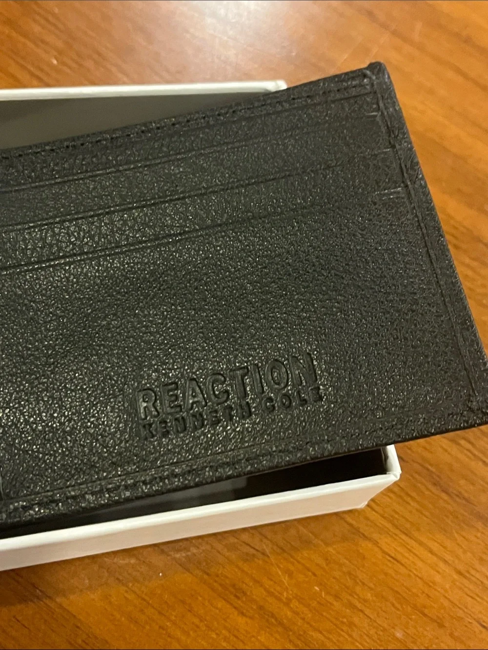 Kenneth Cole Reaction Leather Bifold Wallet with ID Holder black new
